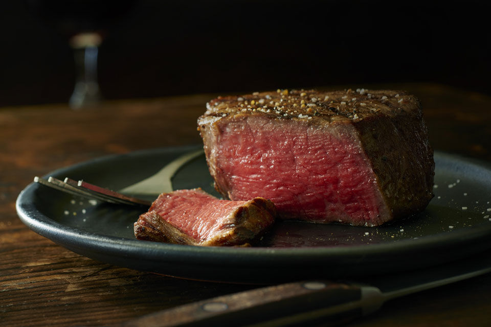 Courtesy-of-Black-Angus-Steakhouse1.jpg